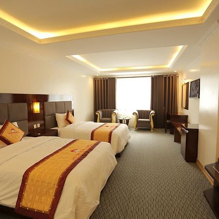 Lao Cai Royal Hotel Экстерьер фото